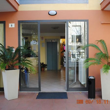 Hotel Frida Rimini Exterior photo